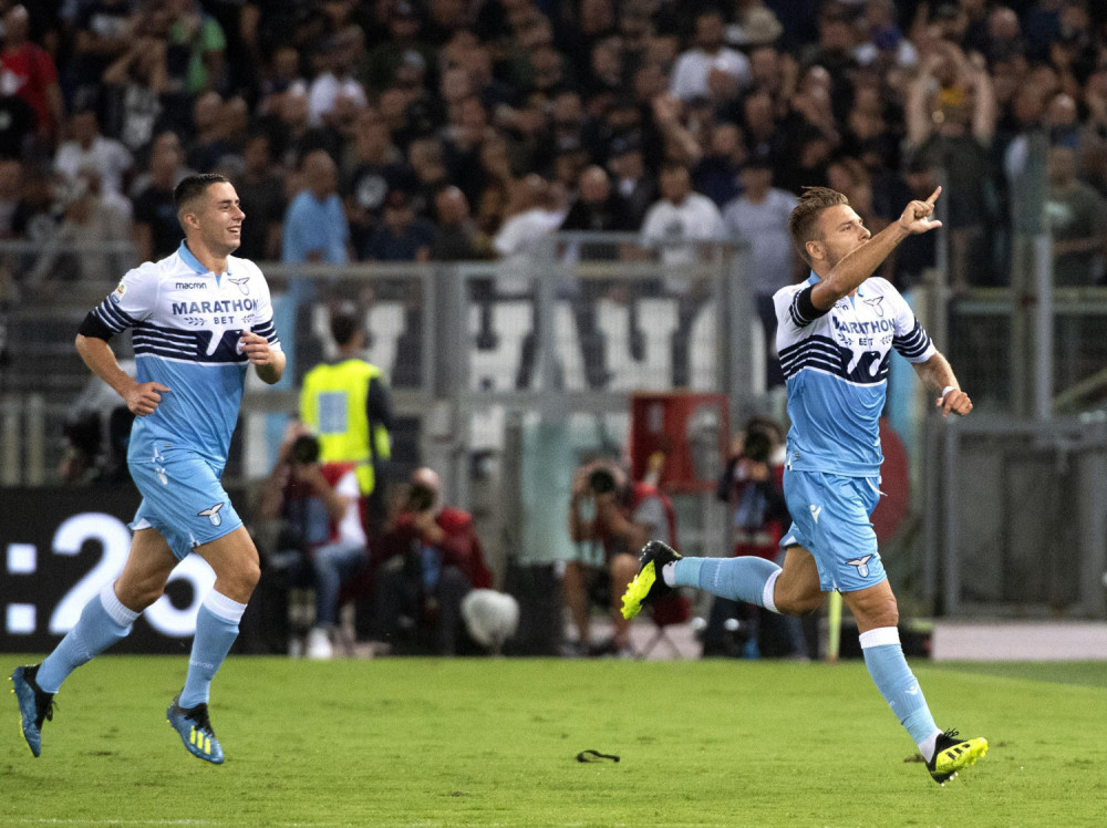 Ne znate kako Italijani šalju po BUREK? Ovako! (VIDEO)