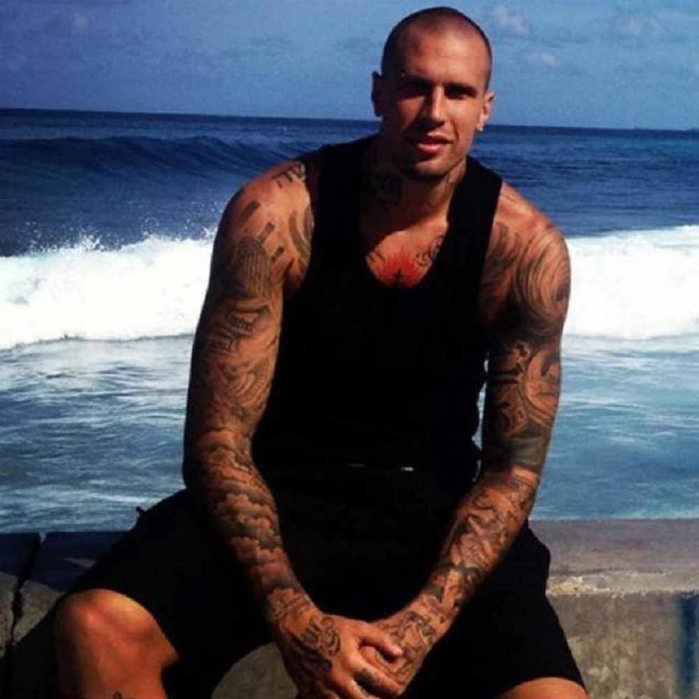 On je srpski košarkaš sa 150 tetovaža, a nikada ne biste pogodili gde mu se nalazi najdraža tetovaža (FOTO)