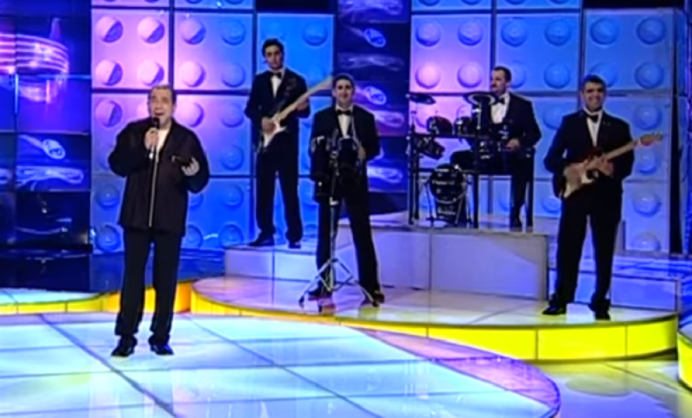 Našeg poznatog pevača supruga ostavila sa tek rođenim sinom! Deceniju kasnije ponovo su bili u centru skandala!