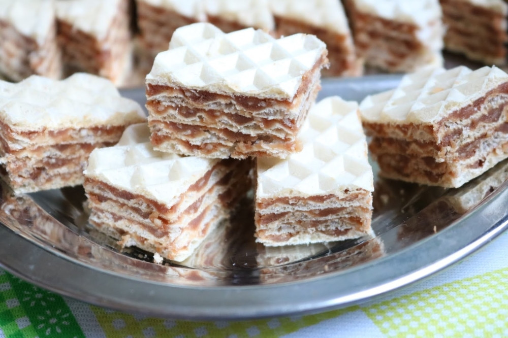 Oblanda sa susamom i čokoladom! Jednostavan kolač čiji će vas ukus OBORITI S NOGU!