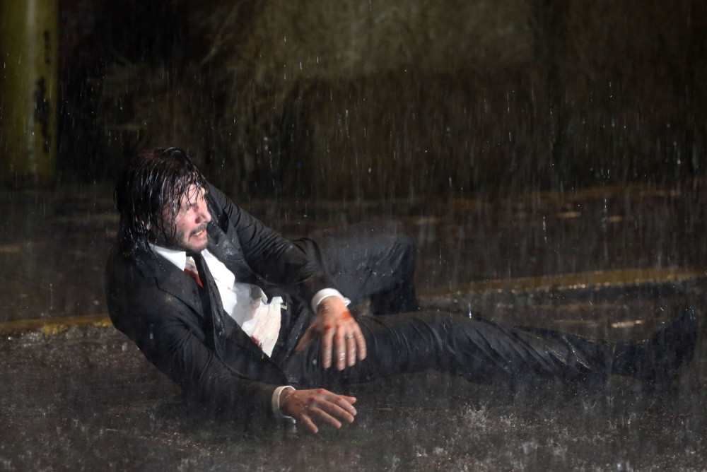 UMRLA MU ĆERKA, DEVOJKA I PRIJATELJI Poznati glumac izgubio je sve najbliže, život mu je pun TUGE ali ne odustaje!