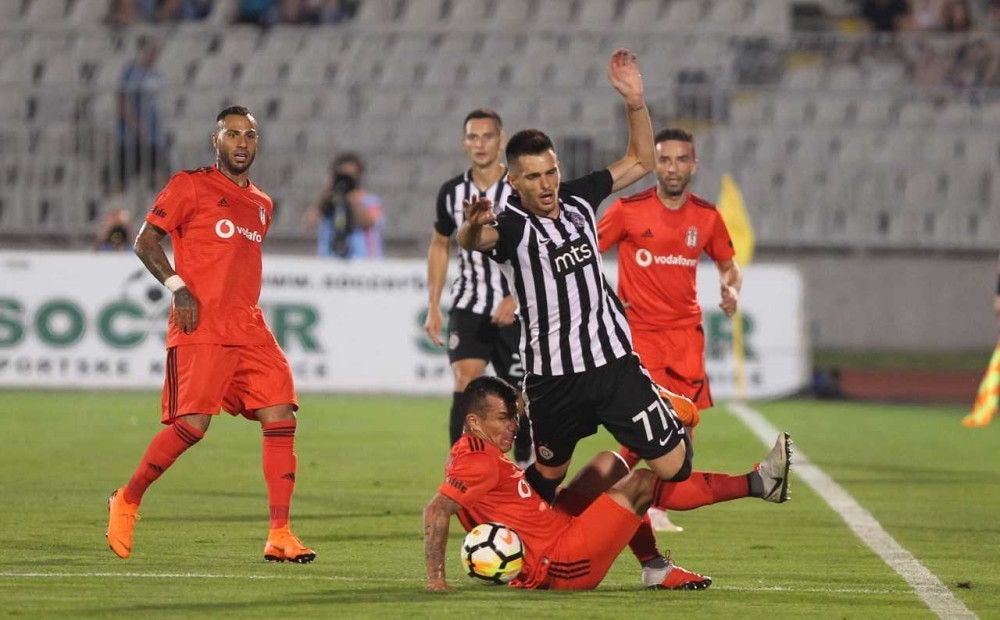 Zakarić: Hoću da prestignemo Zvezdu na tabeli