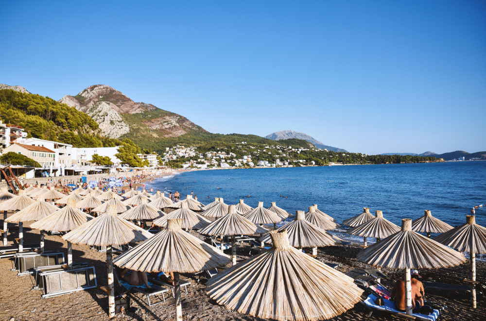 Na omiljenim srpskim letovalištima- DERU! Ovo je spisak novih cena, neće vam se dopasti!