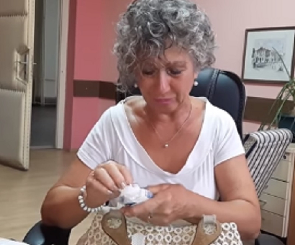 Snežanu ostavio muž posle 35 godina, deca uopšte ne mare za nju, a kao so na živu ranu usledio je još jedan frapantan detalj