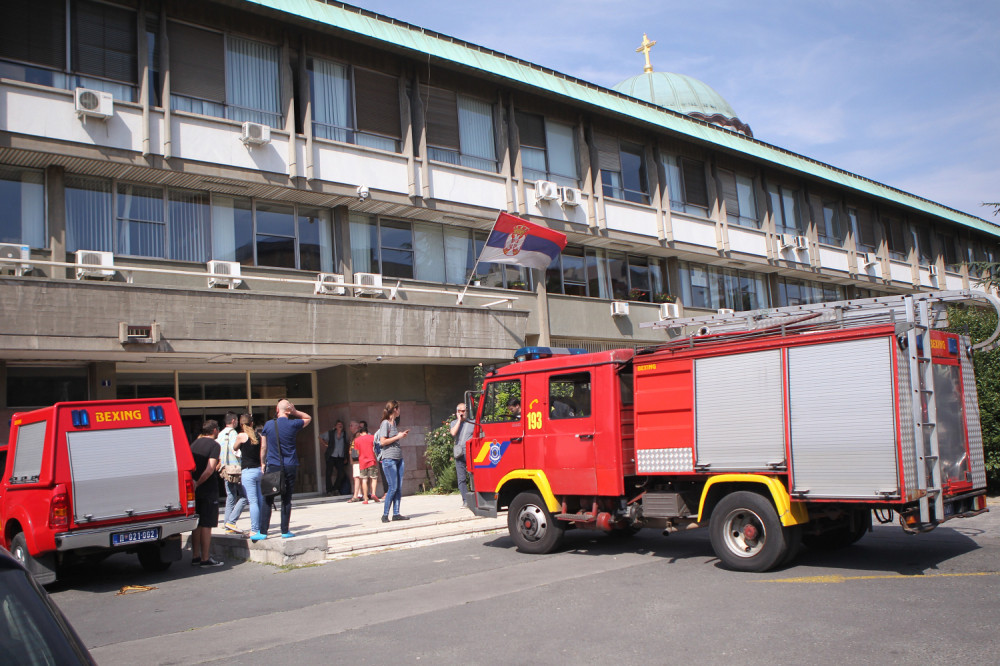 "ŠTA VAS BRIGA GDE SAM BIO?!" Nakon tragedije u Narodnoj biblioteci svi beže od odgovornosti, ali jedan odgovor je zaprepastio