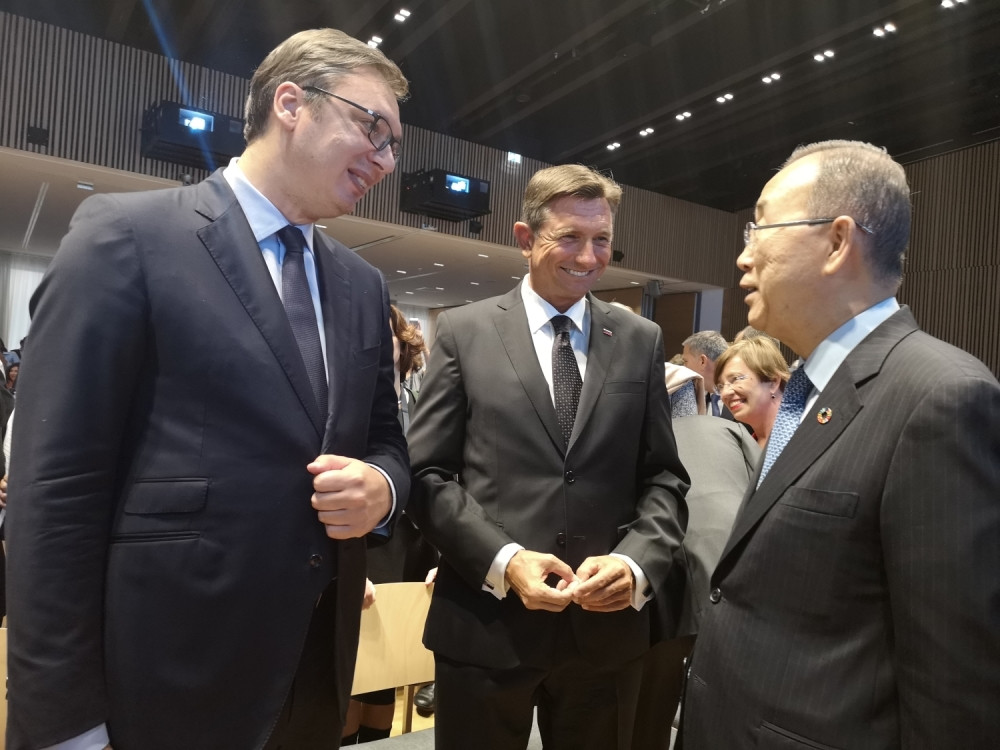 Vučić: Trudim se da za Srbiju izborim najviše moguće, važan stav crkve, mada je crkva odvojena od države