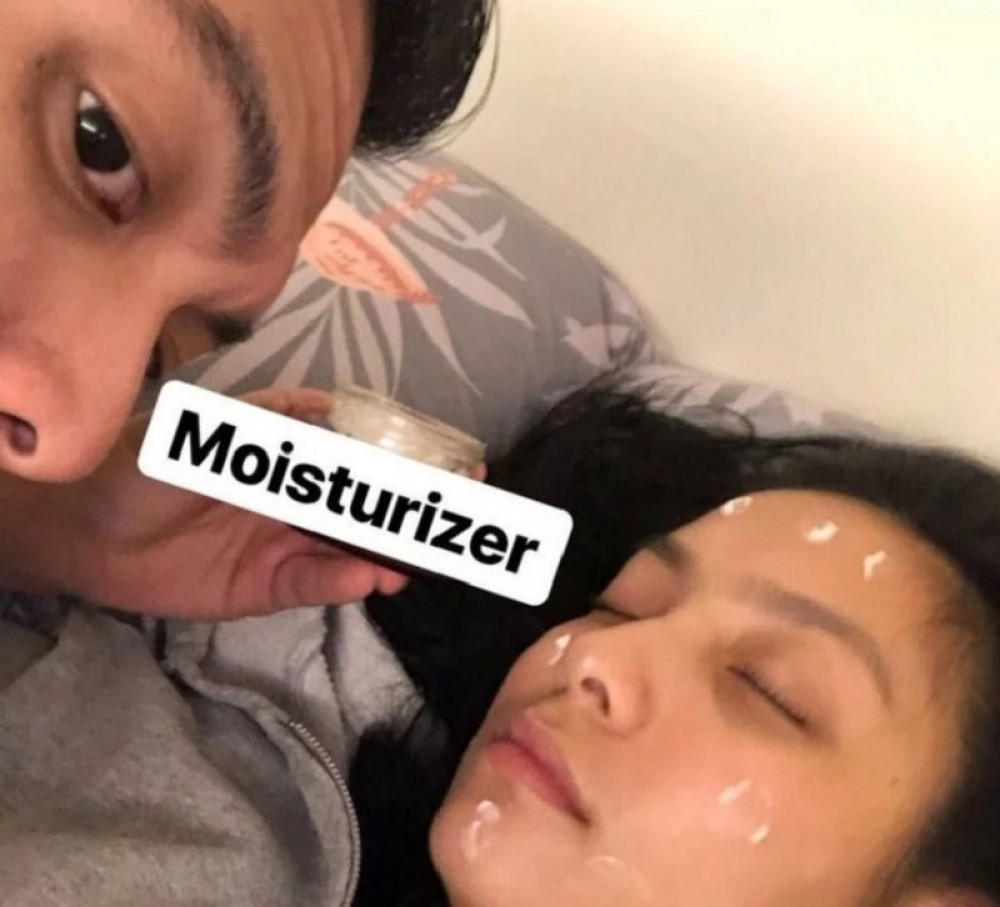 Obeznanila se od pića i zaspala, a kada je ujutro shvatila šta je njen dečko uradio ZAVOLELA GA JE JOŠ VIŠE!