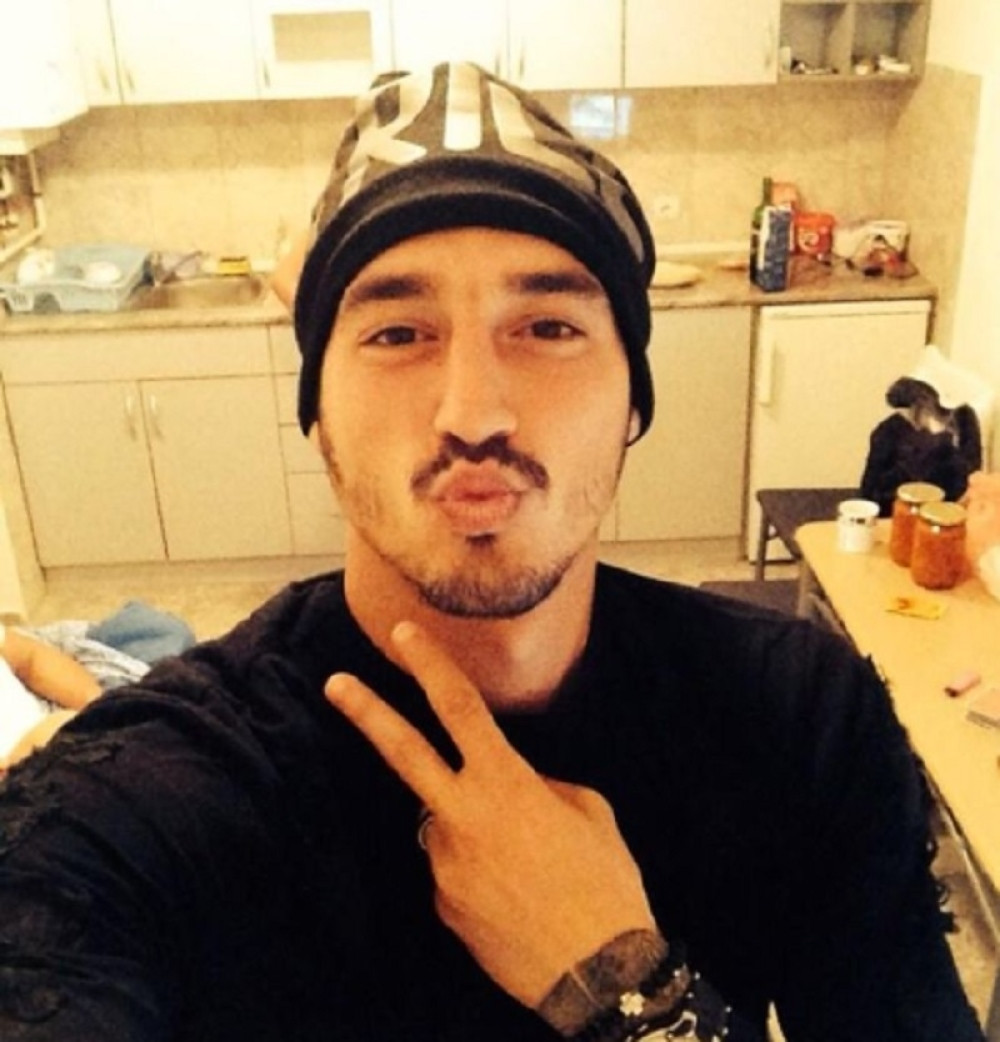 Zadrugarka otkrila skandalozne detalje o Lazaru Jeremiću: Moja majka te se odrekla, pe*erčino!