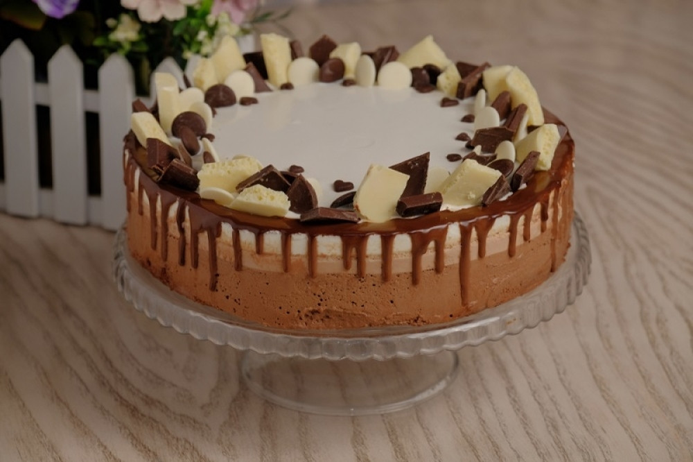 Straćatela torta sa plazmom, kremasta fantazija za sve uzraste!