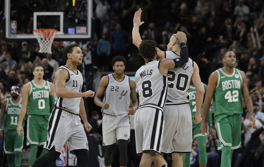 Zvezda NBA lige završila KARIJERU, navijači ga obasipaju ljubavlju po mrežama! (FOTO)