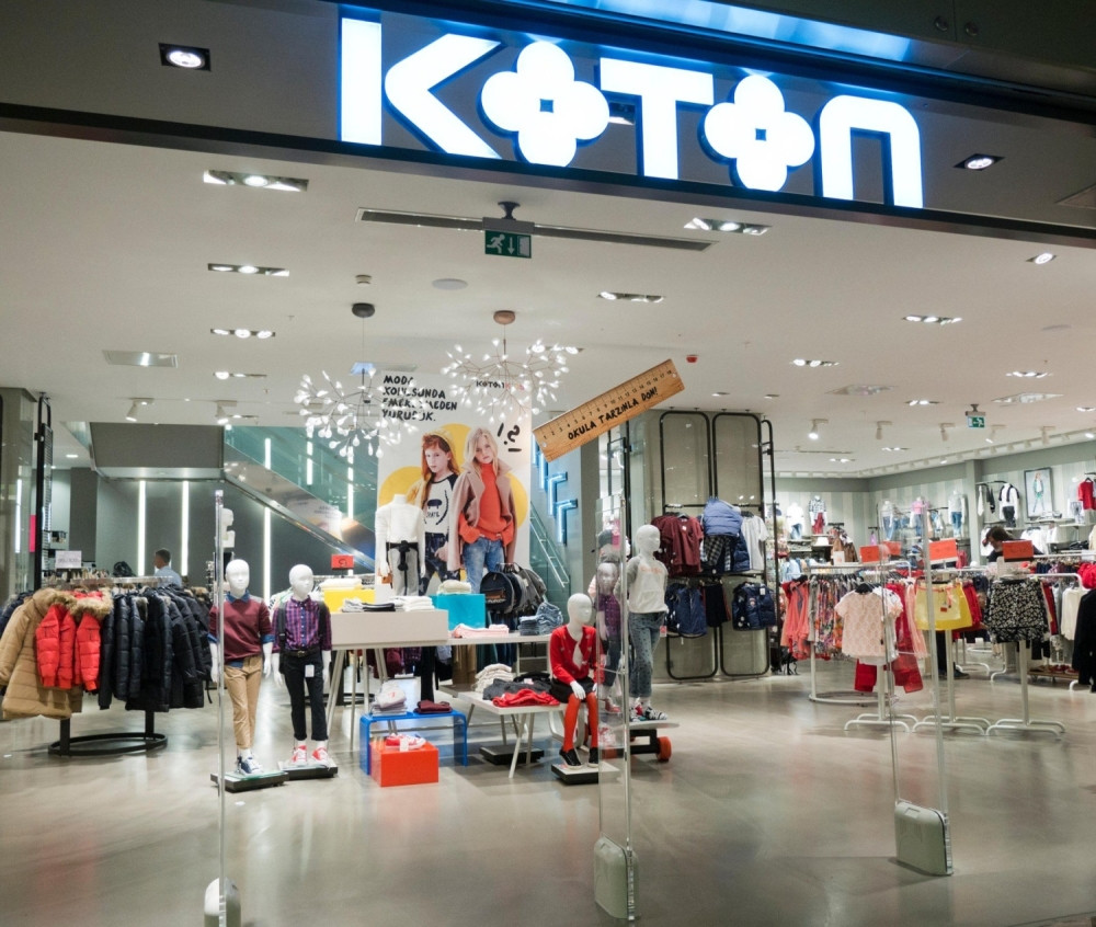 TURCI USRED SRBIJE PRIZNALI KOSOVO, a Srbi im, ne znajući, pune džepove parama!