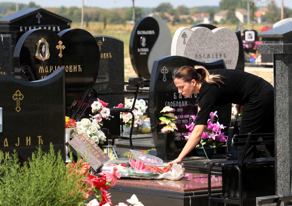 Evo zbog čega Marjanovići nisu došli na groblje Jeleni za rođendan!