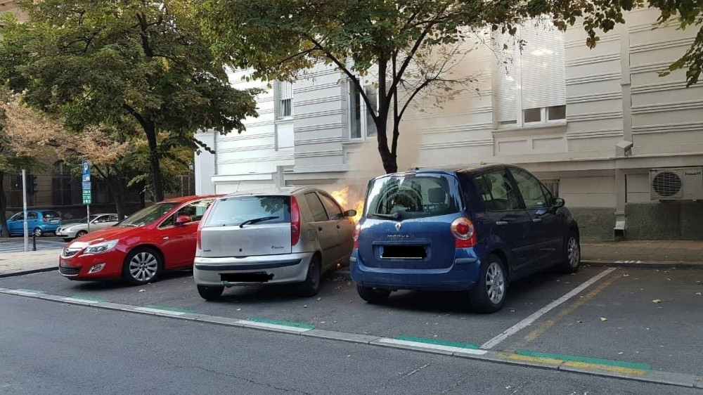 Profesor iz Beograda nagovorio učenika da zapale automobil njegovoj ženi, svi završili u zatvoru!