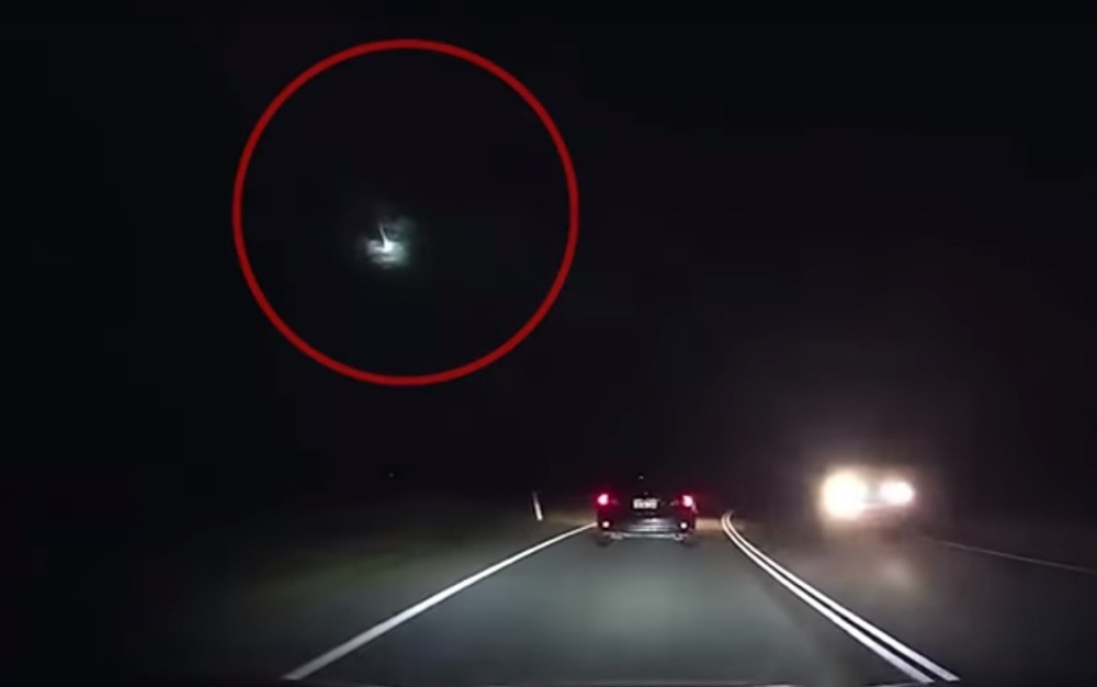 Na nebu iznad Australije EKSPLODIRAO NLO?! (VIDEO)