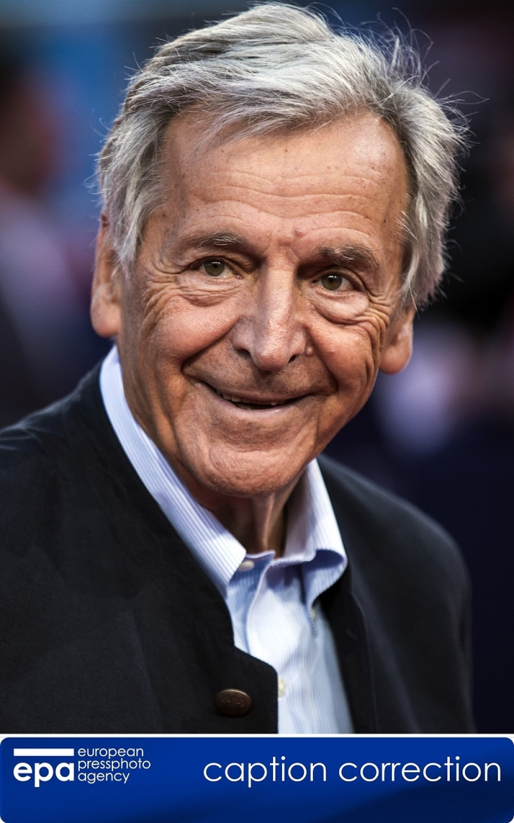 ZBOGOM, LEGENDO! Preminuo popularni reditelj čije smo filmove obožavali