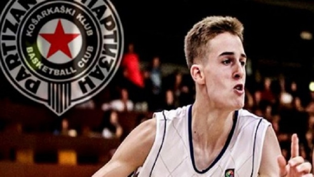 Sin proslavljenog reprezentativca potpisao za Partizan