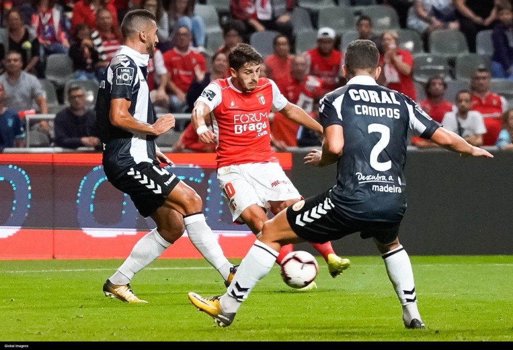 NAJVEĆA ISPALA LETNJEG PRELAZNOG ROKA Kako je kost zeznula dva velika kluba i transfer od 25 miliona evra!