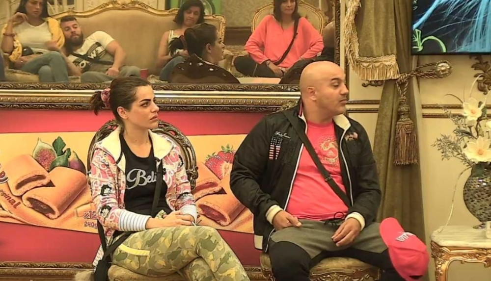 MUŽ JOJ BRANI DA VIDI DETE ZBOG RIJALITIJA! Učesnica "Parova" grcala u SUZAMA!