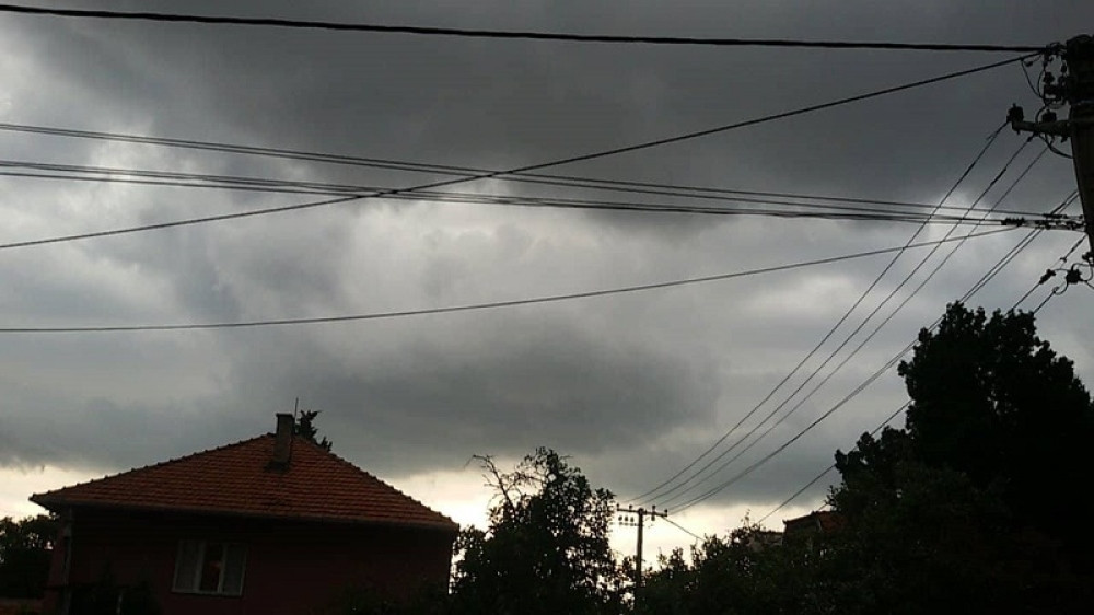 Uživali ste u letnjim temperaturama, sada spremite jakne! Najkritičnije će biti u ovim krajevima Srbije