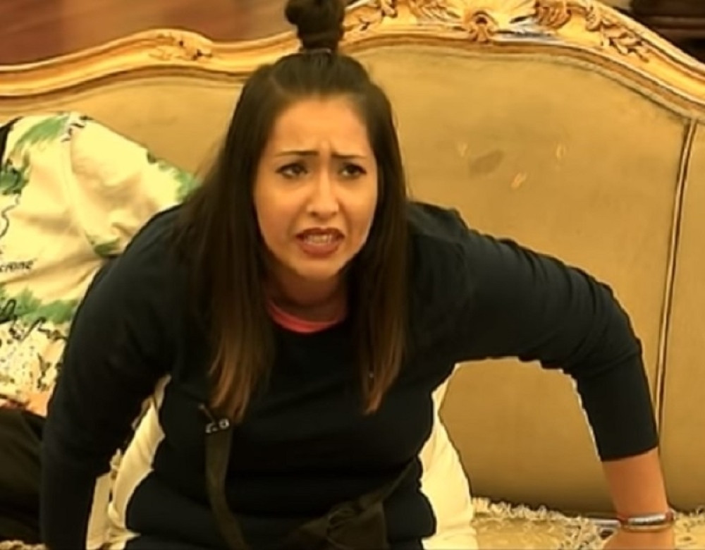 "NABIJEM TI K**AC U USTA" Horor svađa gledateljke i bratanice Ljube Aličića! Ovo Srbija još nije videla (VIDEO)