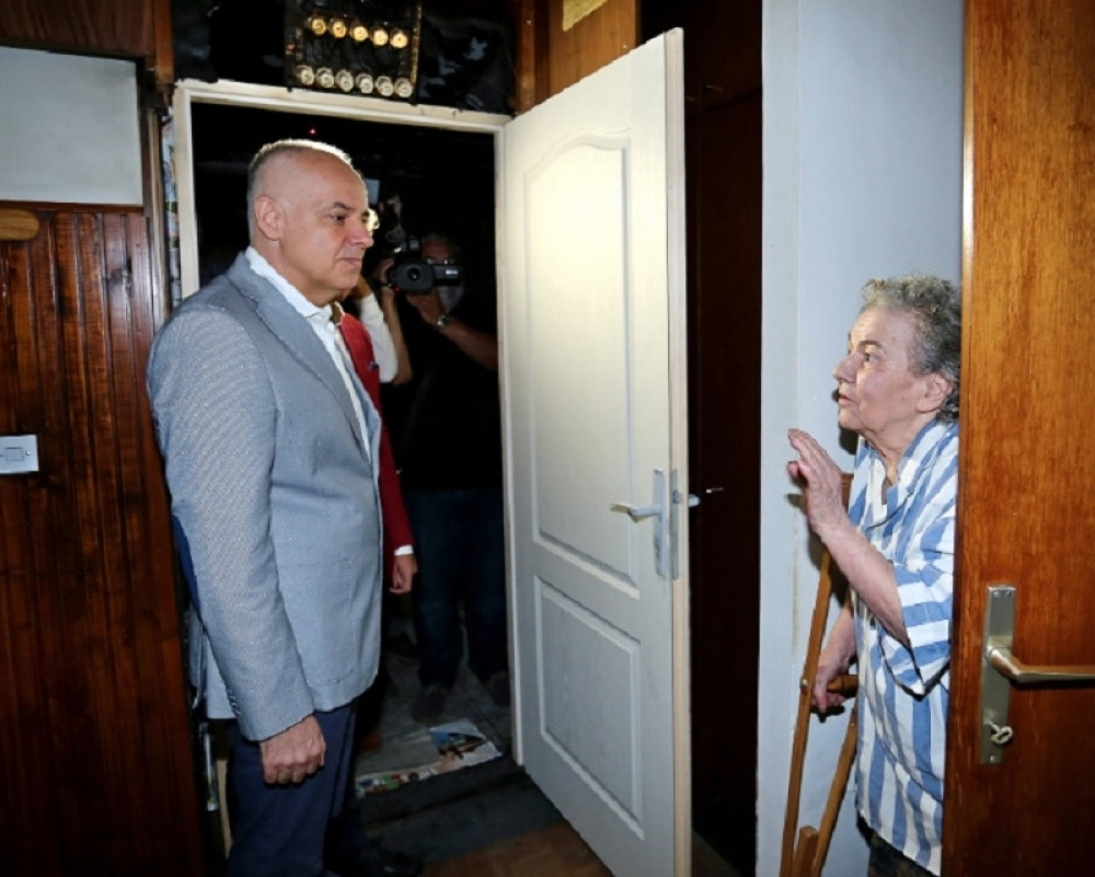 Radojičić: Pomoć u sanaciji posledica požara u Višnjičkoj banji