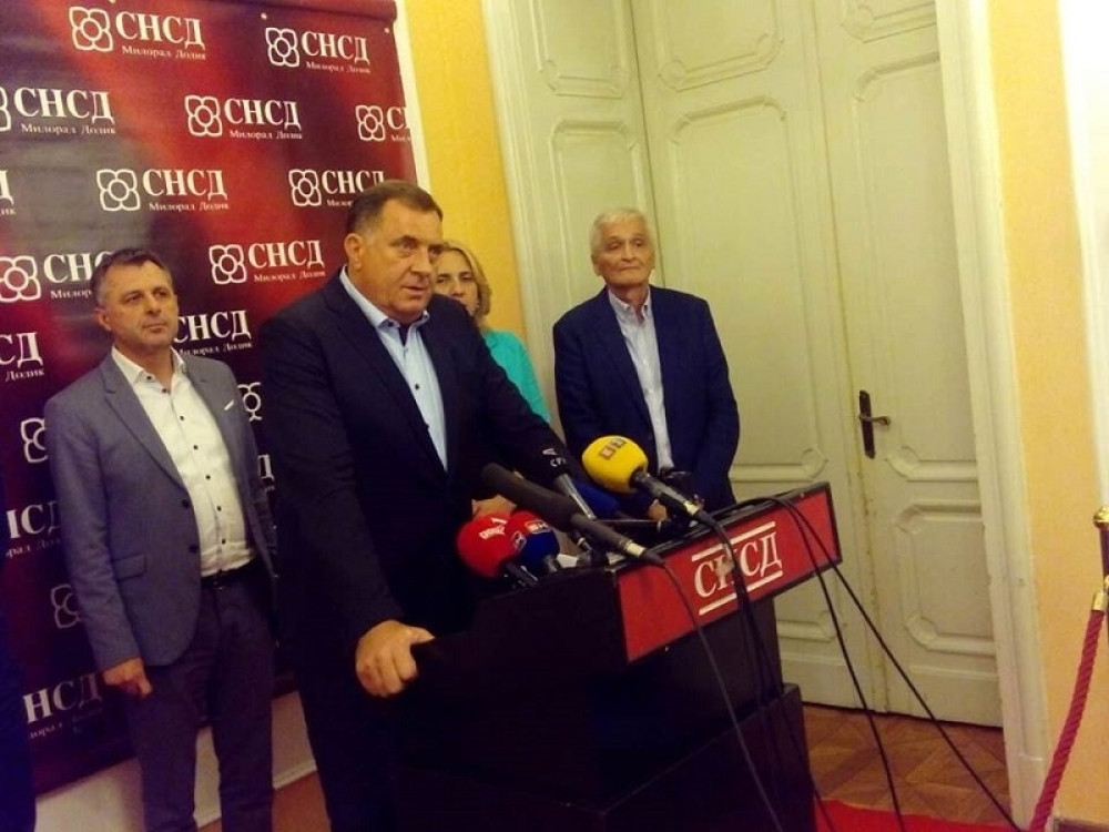 Dodik uveren u pobedu, rivalima je "spustio" na spektakularan način!