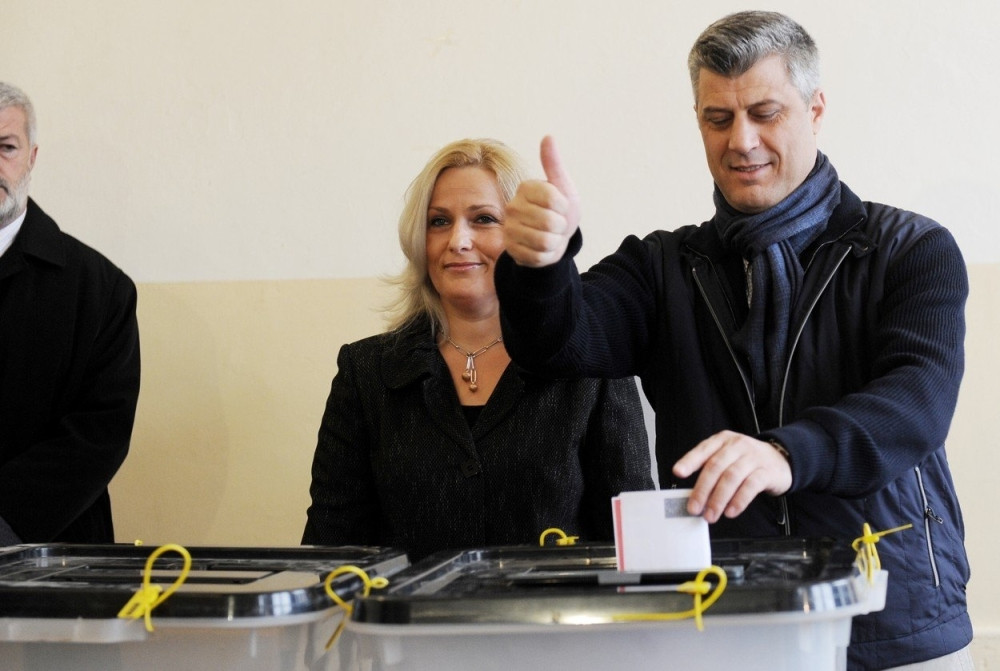 Potrošio milion za džabe, pa se hvata za slamku (FOTO)