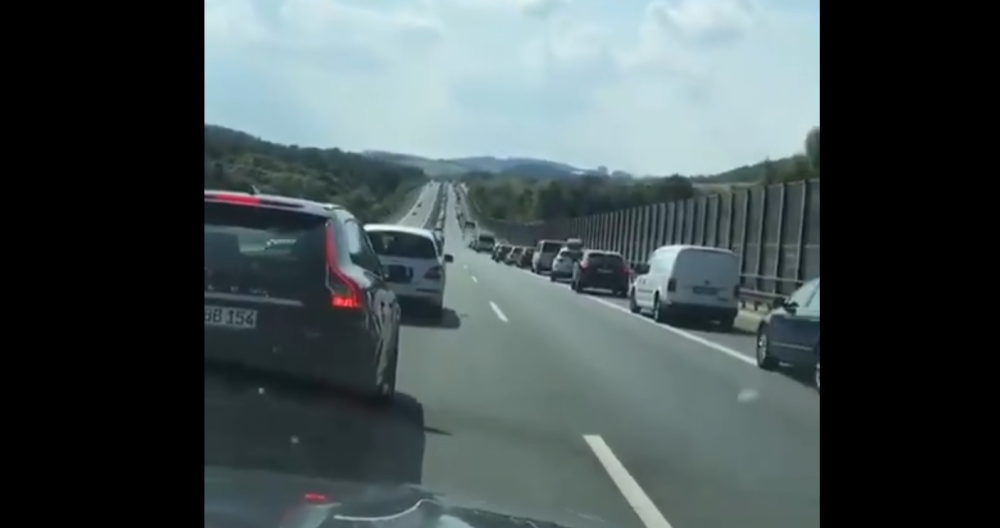 SAVETI AMSS: Ako ste krenuli na put, budite oprezni!