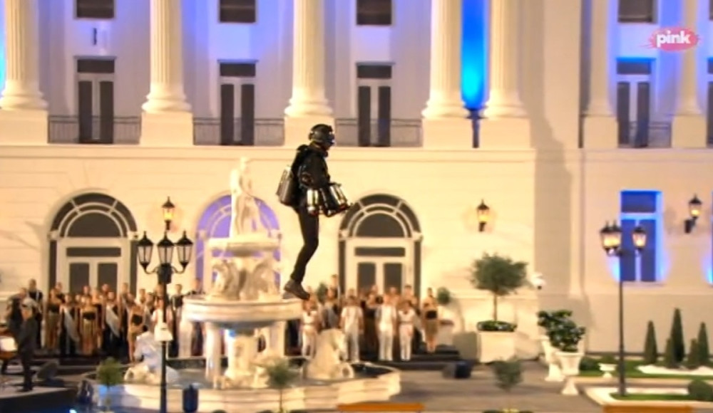 OTKRIVENO KO JE LETEĆI ČOVEK IZ ZADRUGE Oduševićete se kada saznate, a ovo mu je ZADATAK! (VIDEO)