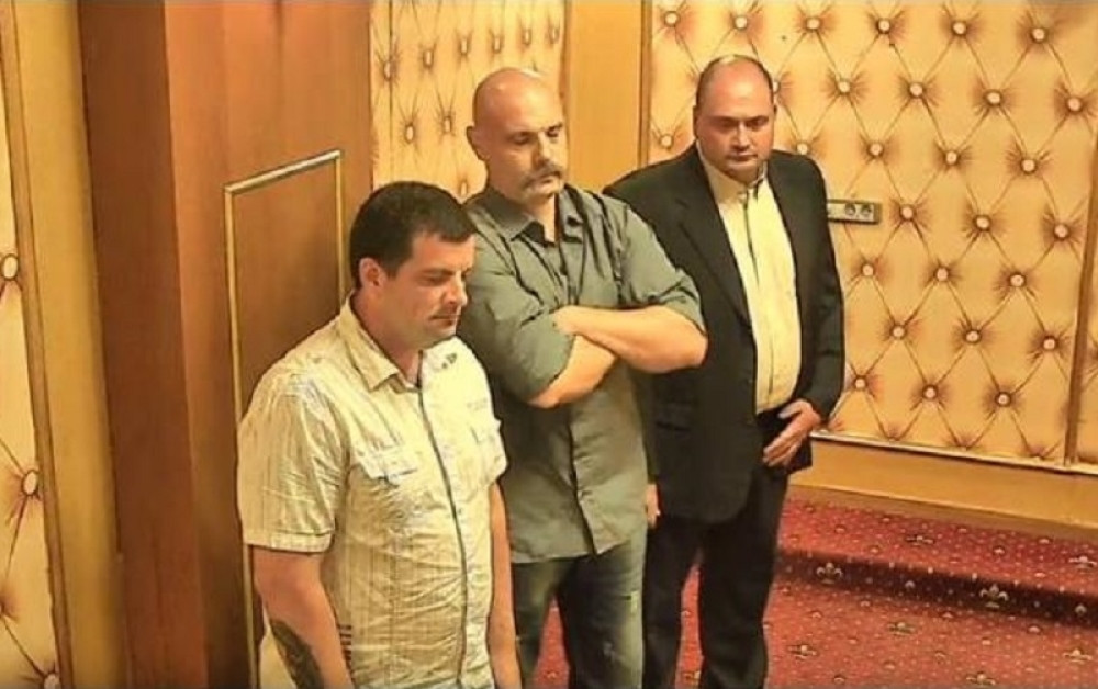 NE ZNAMO GDE NAM JE SIN I SA KIM... Bolni vapaj porodice otetog učesnika Parova!