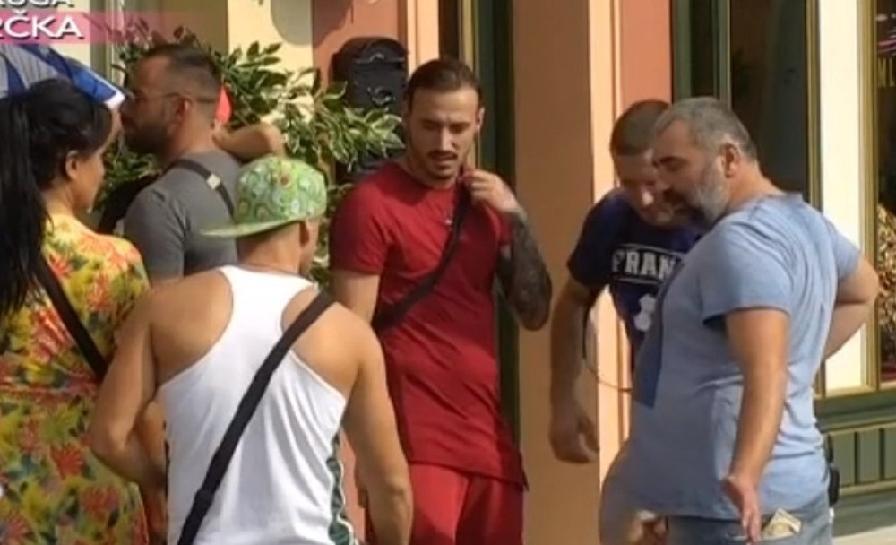 PADA U NESVEST, TRESE SE Zadrugar preživljava pakao, bolest ga savladala!