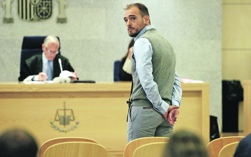 Barbara je bila ćerka golmana Partizana, zaštitno lice Beograda i lepotica, a onda ju je upoznao Luka Bojović... (FOTO)