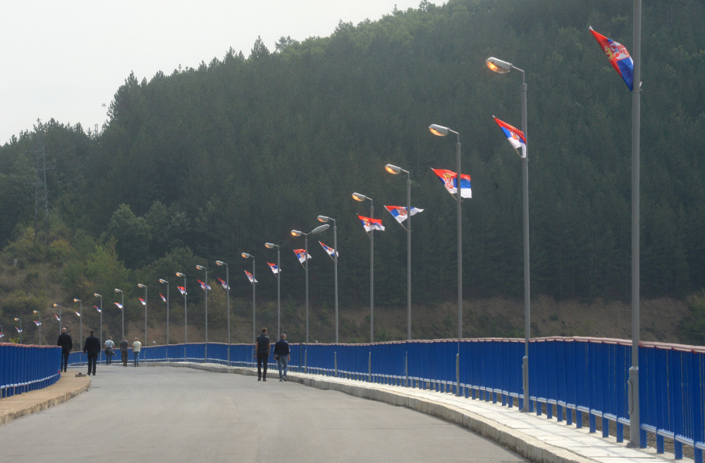 Vučića na Gazivodama čeka predivna poruka (FOTO)