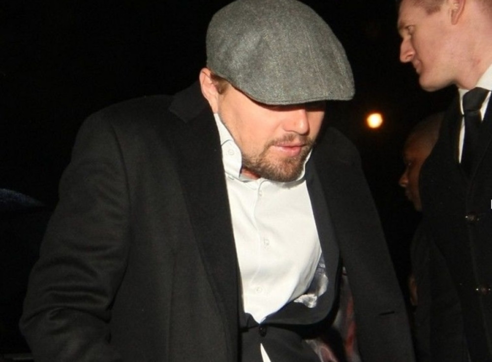 OVO JE NEŠTO NAJBIZARNIJE ŠTO ĆETE DANAS VIDETI! Ruski policajac toliko liči na Leonarda Dikaprija da je to natprirodno!