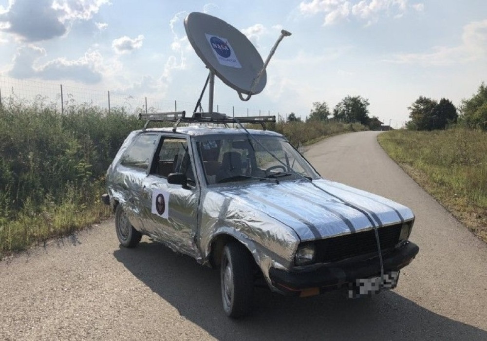 Bosanac prodaje "JUGIĆA" ZA BORBU PROTIV VANZEMALJACA, valjaćete se od smeha zbog opisa! (FOTO)