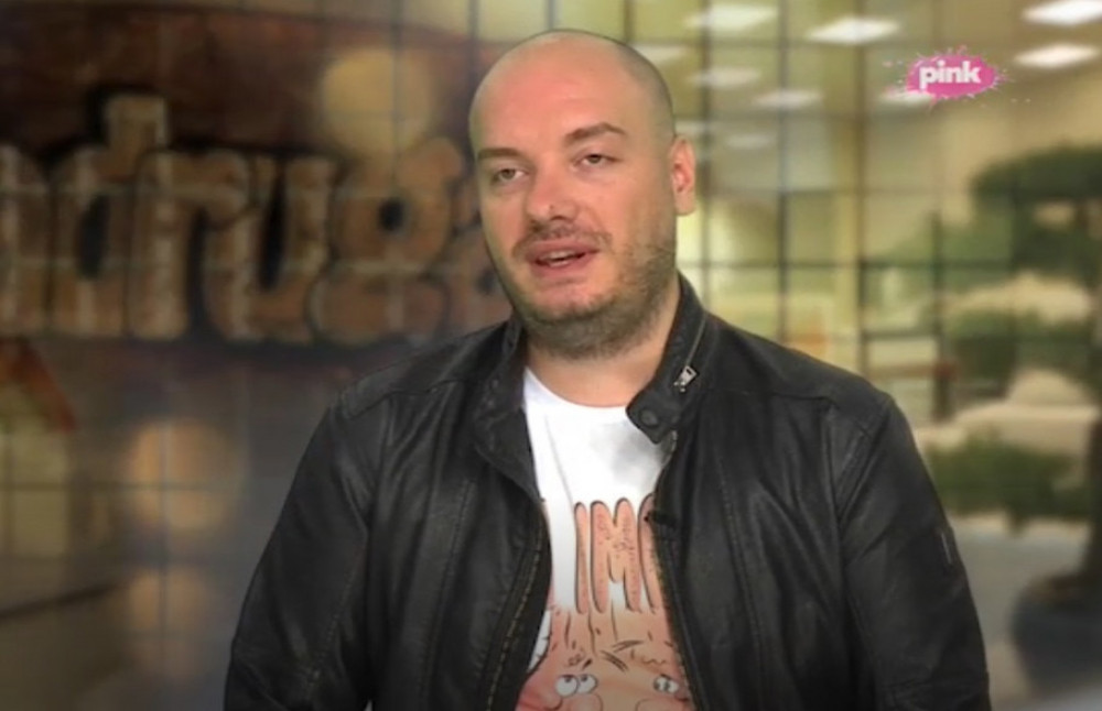 GEJ AKTIVISTA AZDEJKOVIĆ OTKRIO ISTINU O MIRKU GAVRIĆU Pričali su da voli isti pol, a posle ove PORUKE sve je jasno!