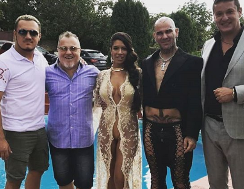 Una Grujić se udala polugola, mladoženji samo što nije ispao penis, ali čekajte tek da vidite MLADENAČKU TORTU!