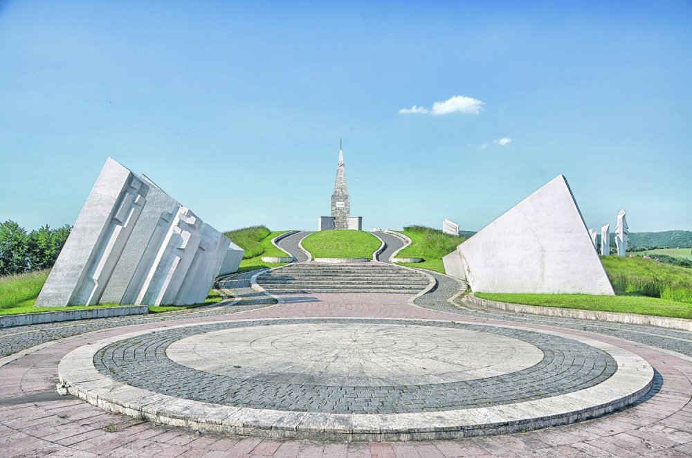 PS: Narodni muzej Užice je dao dozvolu za snimanje