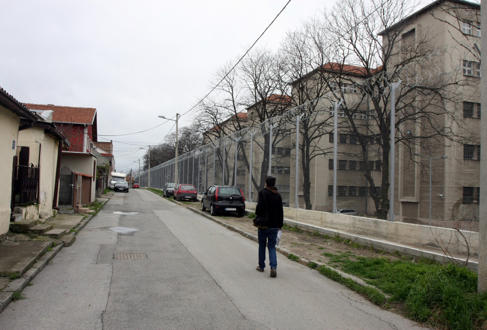 Obesili devetoricu muškaraca jer su silovali ženu!