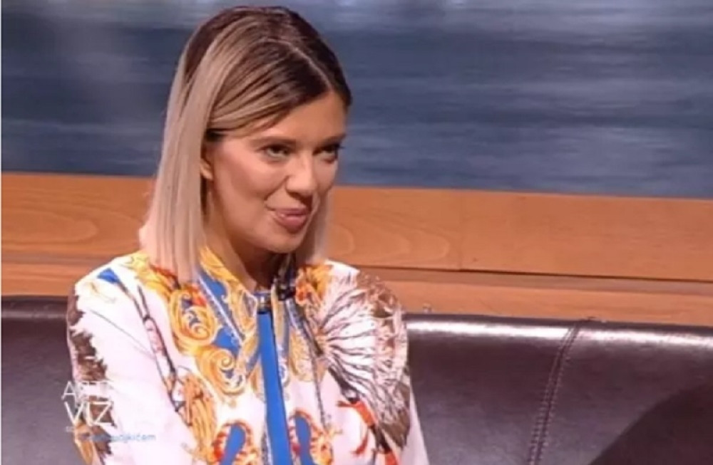 KIJA ISKOPIRALA BIVŠU ZADRUGARKU Kockareva nakon 3 meseca obukla istu kombinaciju! NEVEROVATNO