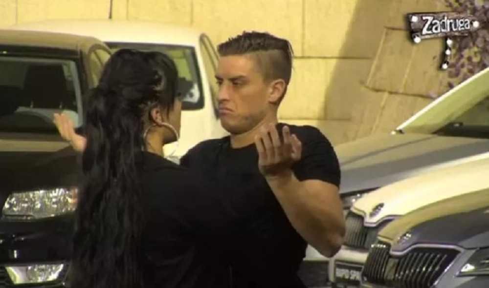 OČAJNA ALEKSANDRA SUBOTIĆ Isplivalo tajno pismo za Davida, a mislila je da niko neće videti!