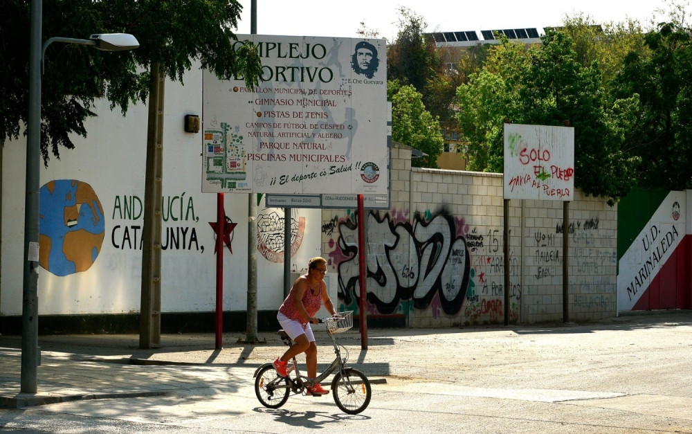 Plata 1.200 evra, kirija samo 15, a niko nije nezaposlen