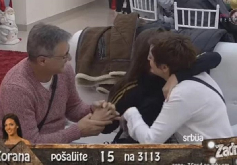 PREMINUO JE JUTROS IZNENADA... Dirljiv susret Ane Korać i njenog oca: Plakala je i grlila ga, nije mogla da se odvoji od njega!