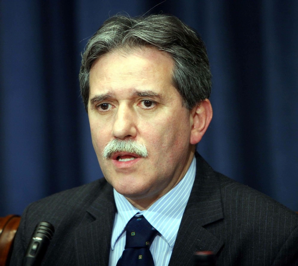 Samardžić neće u penziju, hoće da ostane profesor UZ LAŽNU POTVRDU!