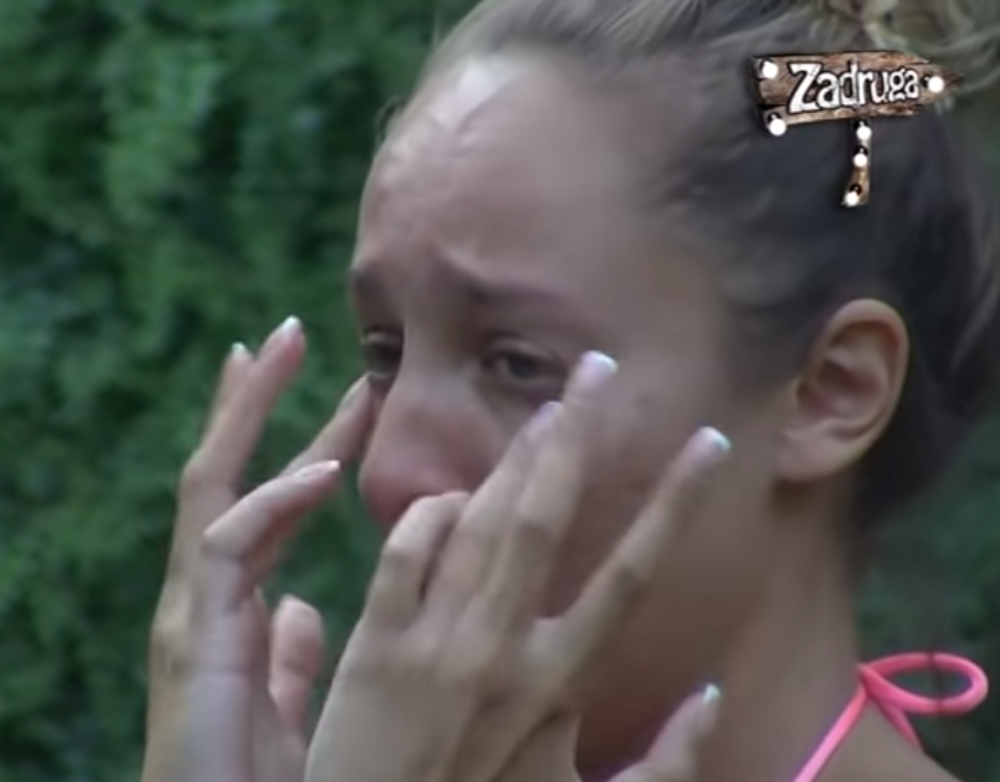 LUNA ČULA ŠTA JE SLOBA PRIČAO O NJOJ U EMISIJI: Počela da kuka na sav glas! Ovo mu nikada neće oprostiti!