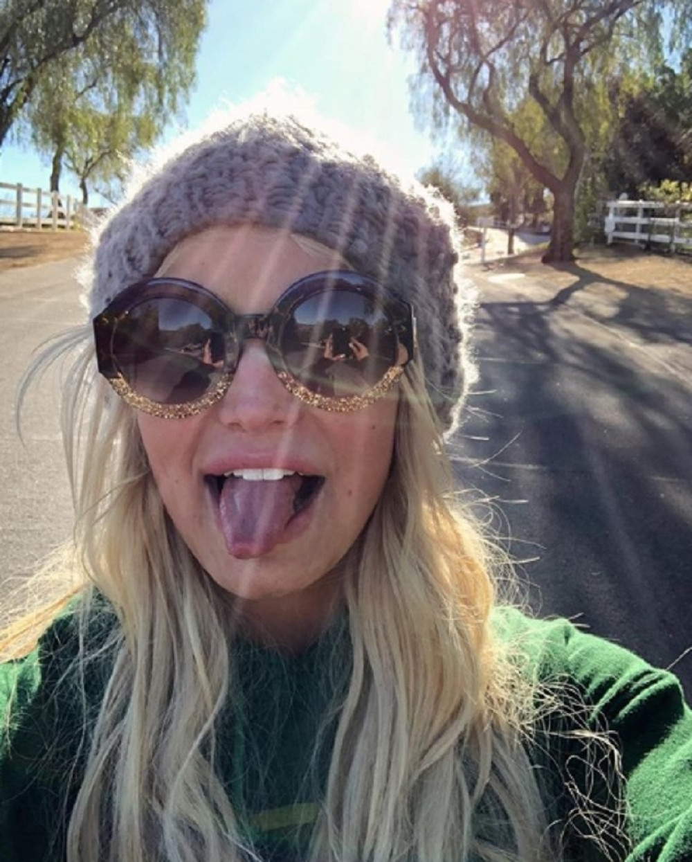 JOŠ JEDNA RIJALITI ZVEZDA TRUDNA! Čestitke pristižu sa svih strana! (FOTO)