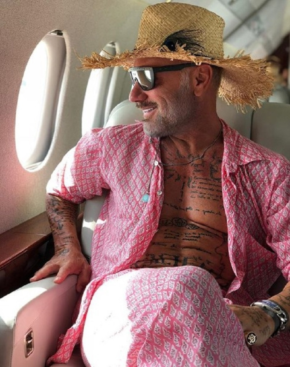 Italijanski plejboj dobio bebu sa duplo mlađom devojkom! (FOTO)