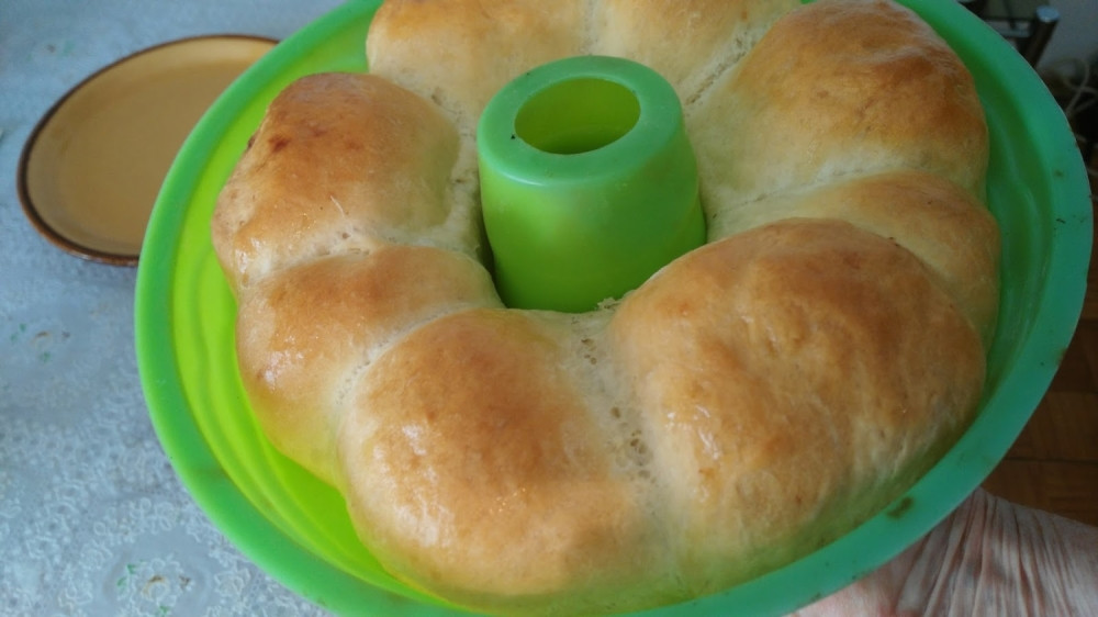 Napravite sami brze i preukusne posne buhtlice sa džemom! (VIDEO)