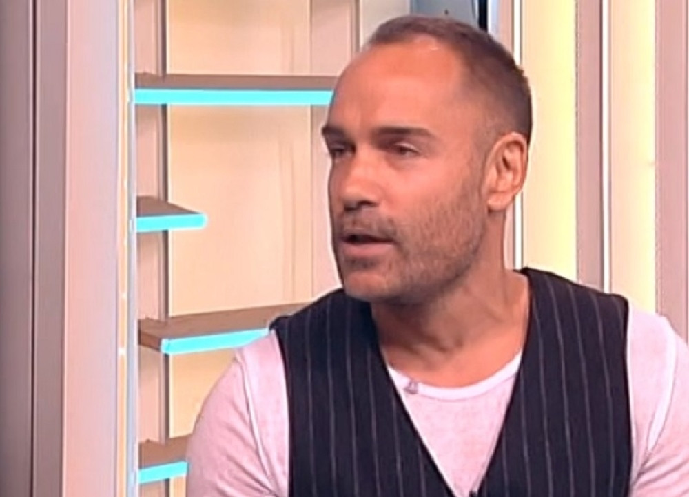 Dok Nataša radi, Srđan čuva njihovog sina!