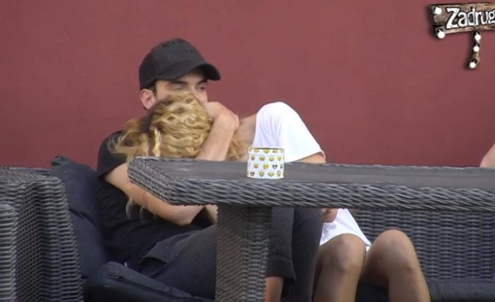 HOĆE DA UBIJE ČOVEKA, GODINAMA JE NA LEKOVIMA Tužna priča zadrugarke tera suze na oči! Niko  nije znao ovo o njoj! JEZIVO